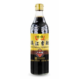 Przejdź do produktu Zhenjiang Heng Shun Aromatyczny Ocet ryżowy 6letni 580ml Jiaozi Xiaolongbao