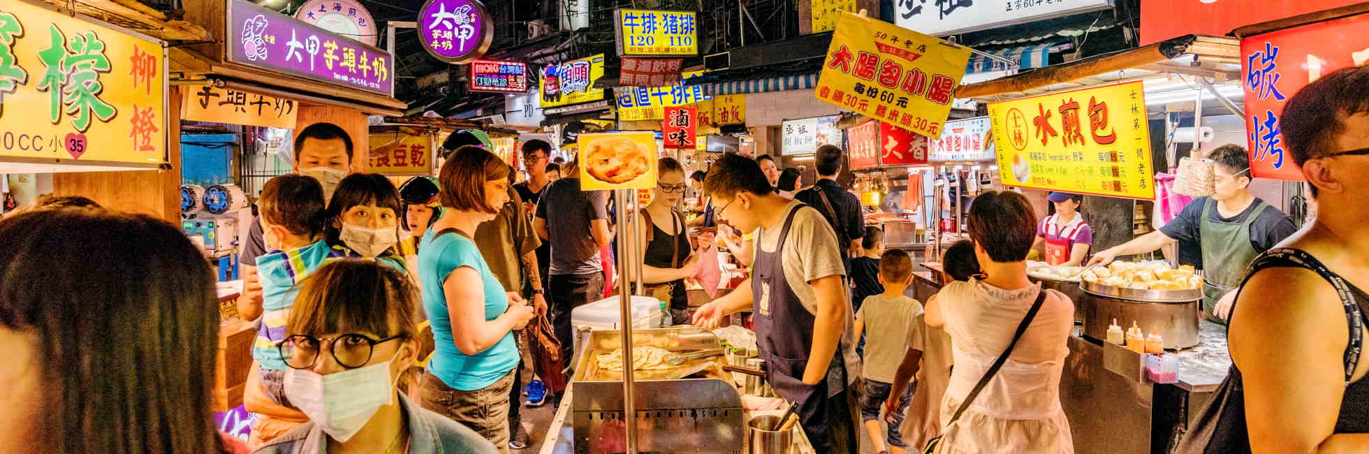 Night market w Azji – inspiracja dla produktów kuchni azjatyckiej w sklepie Misoteka.pl